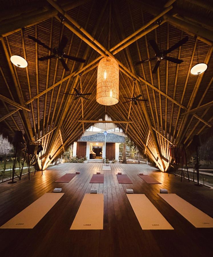 Vayam Boutique Resort Gili Asahan Exteriör bild