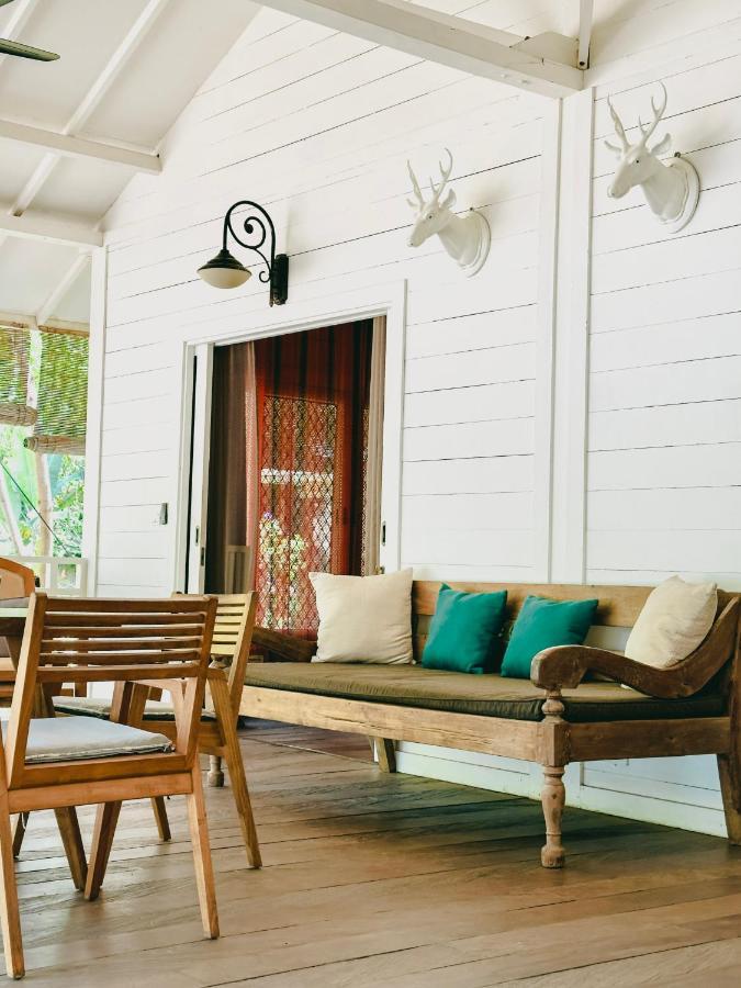 Vayam Boutique Resort Gili Asahan Exteriör bild
