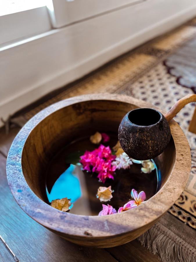 Vayam Boutique Resort Gili Asahan Exteriör bild