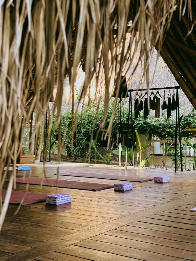 Vayam Boutique Resort Gili Asahan Exteriör bild