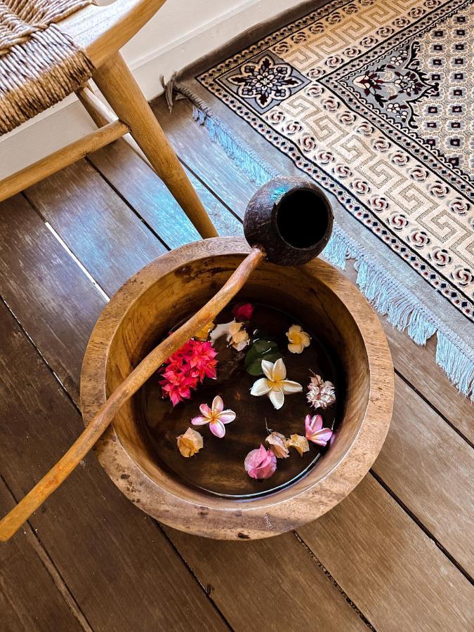 Vayam Boutique Resort Gili Asahan Exteriör bild