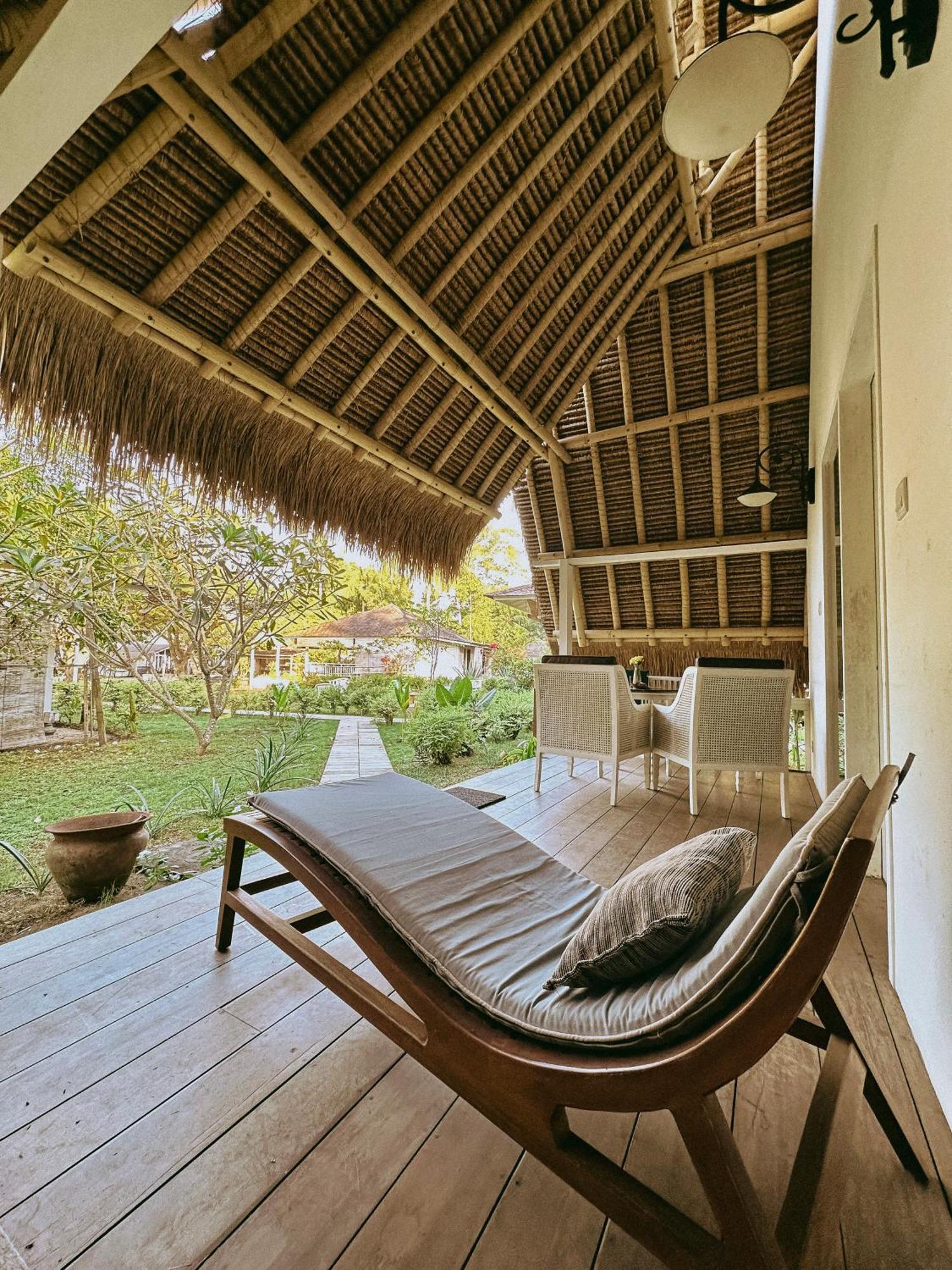 Vayam Boutique Resort Gili Asahan Exteriör bild
